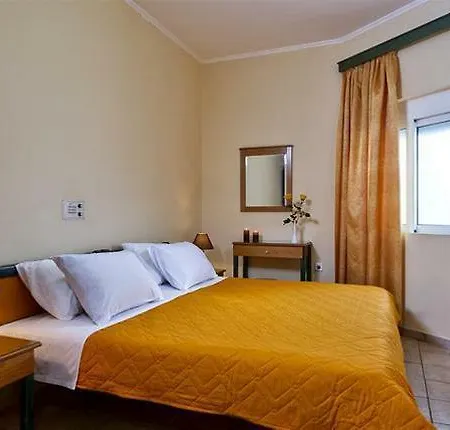 Inea & Hotel Agioi Apostoli (Crete)